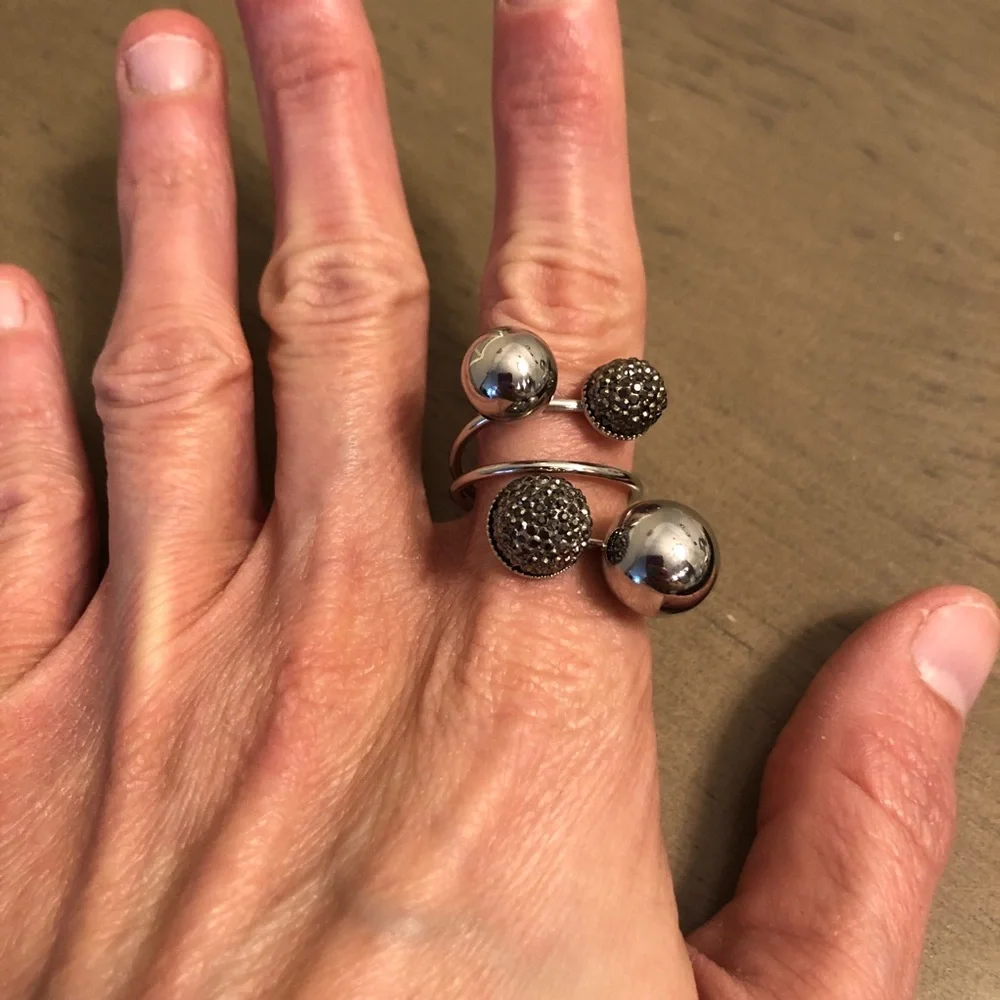 Jewelry - Elegant Silver Double Ball Large Cocktail Statement Ring